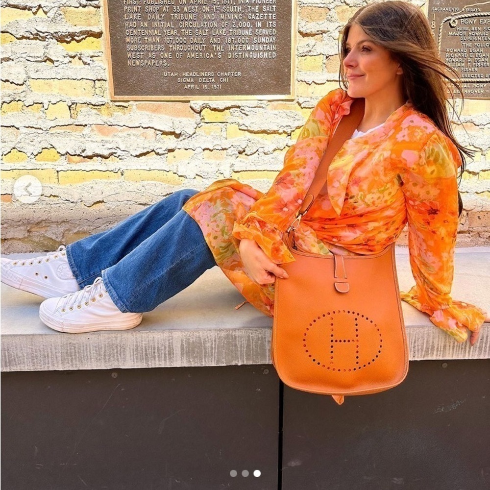 Women's Ruffle Duster Jacket - Wild
Fable Orange Floral - Picture 5 of 10